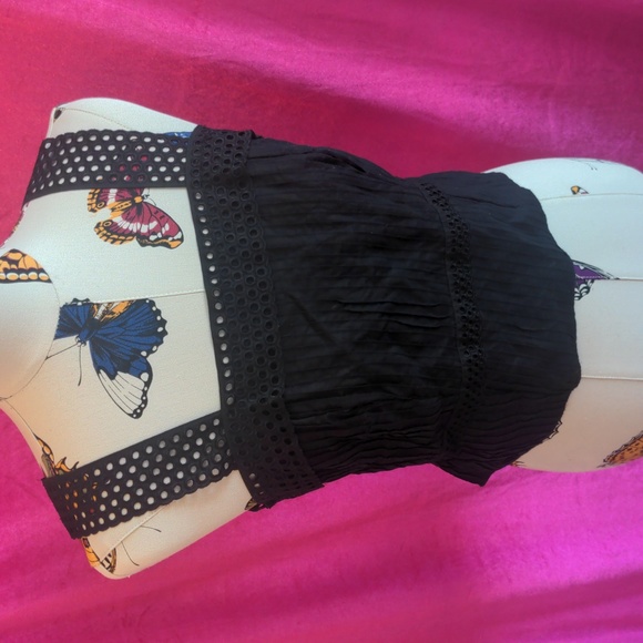 Akris Punto black cotton eyelet tank top size US 12 - Picture 2 of 3